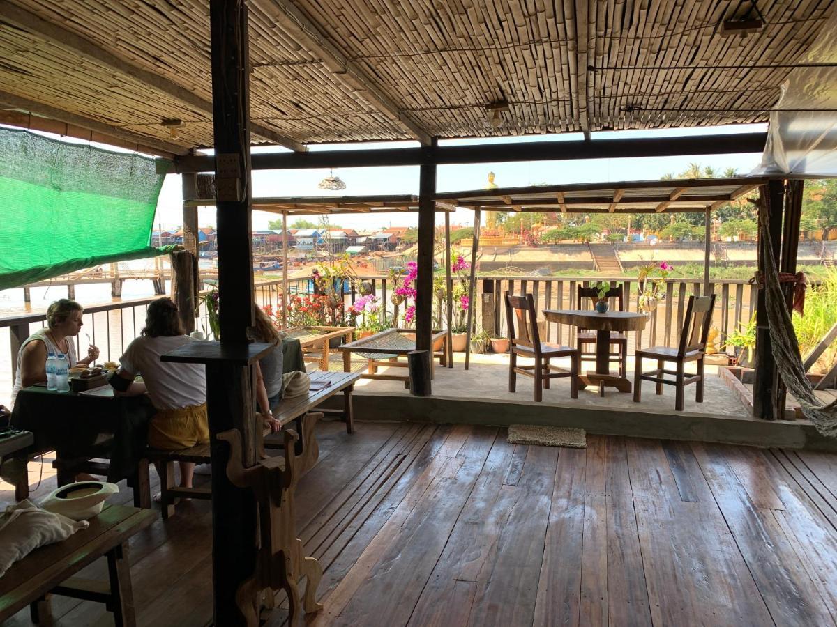 St 63 Home Stay & Tour Kampong Khleang Exterior foto