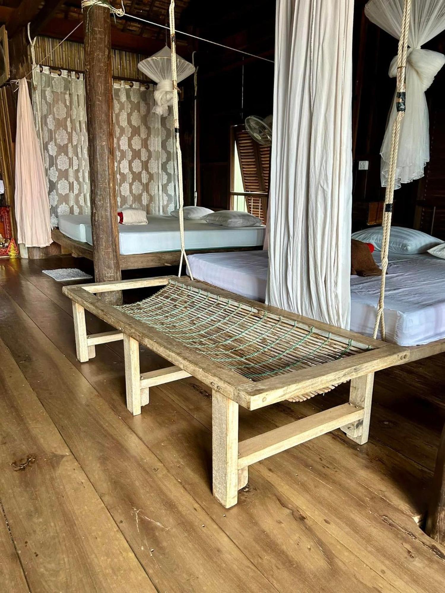 St 63 Home Stay & Tour Kampong Khleang Exterior foto